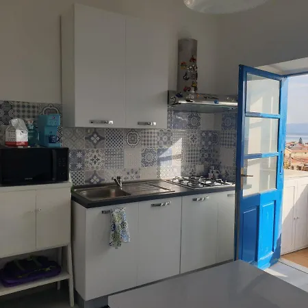 In Centro Vista Mare Apartmán SantʼAntìoco